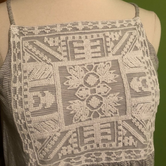 Tank top - Picture 2 of 2